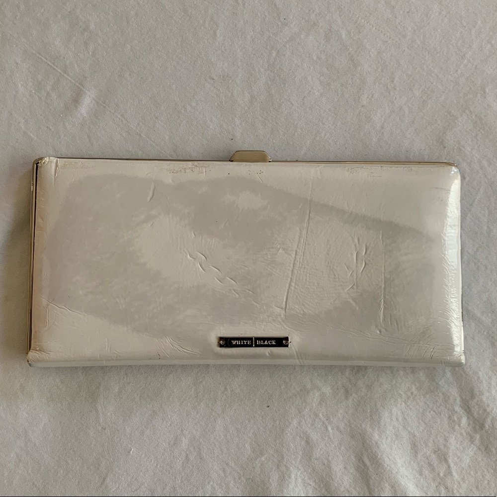 WhiteHouse BlackMarket White Shiny Clutch/Wallet!